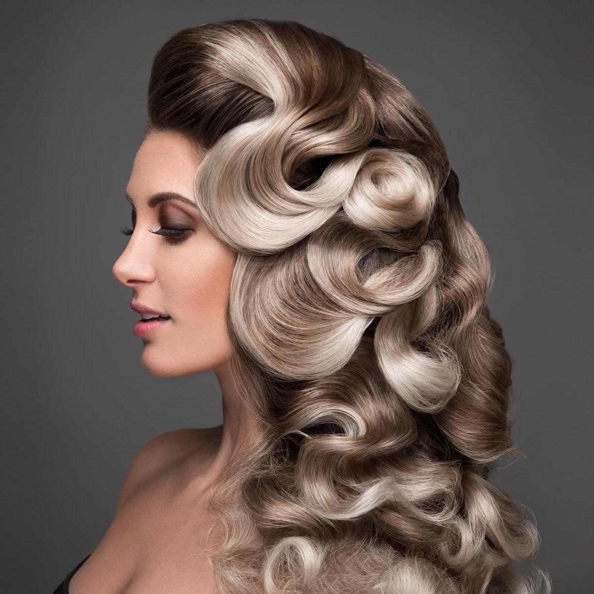 PRAVANA nozzle close-up detailing fine mist spray