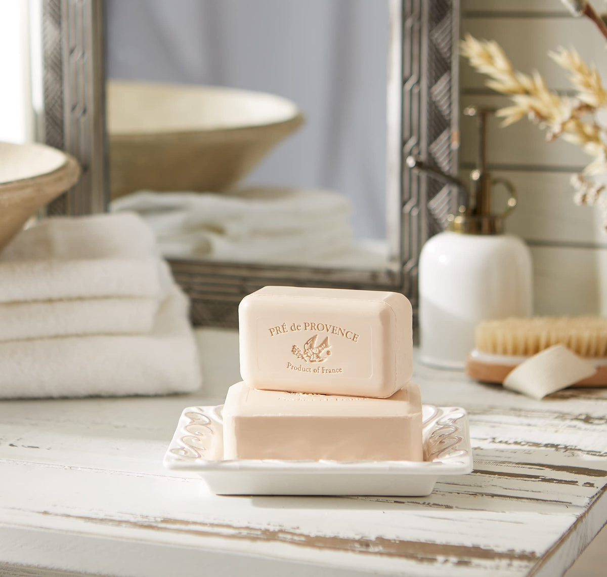 Pre de Provence soap texture showing smooth quad-milled finish for longer-lasting bar benefit