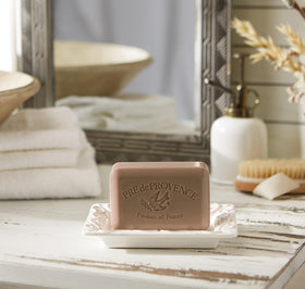 Pré de Provence soap lather in hand producing rich creamy foam for moisturization