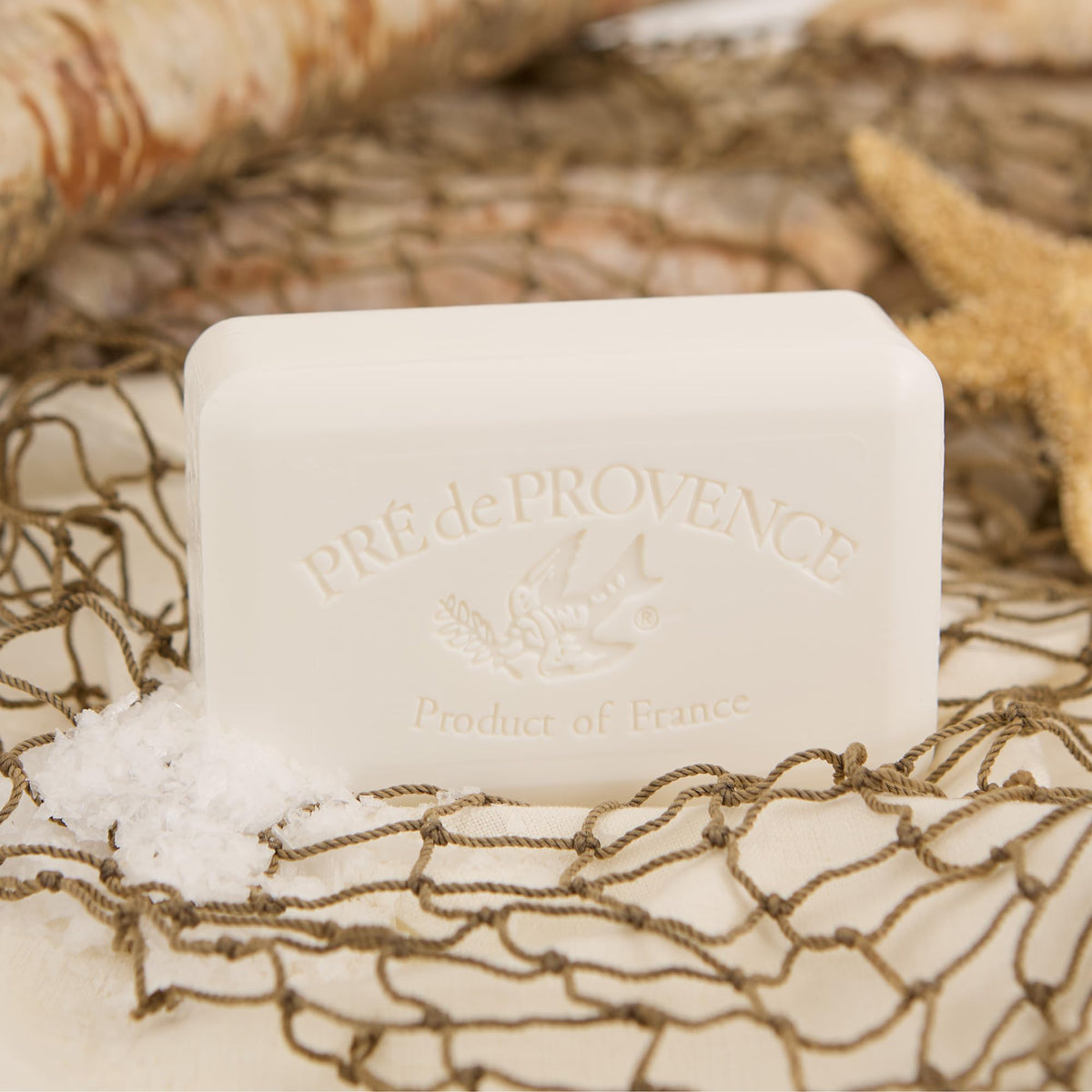 Pre de Provence label close-up listing organic shea butter and ingredient clarity benefit