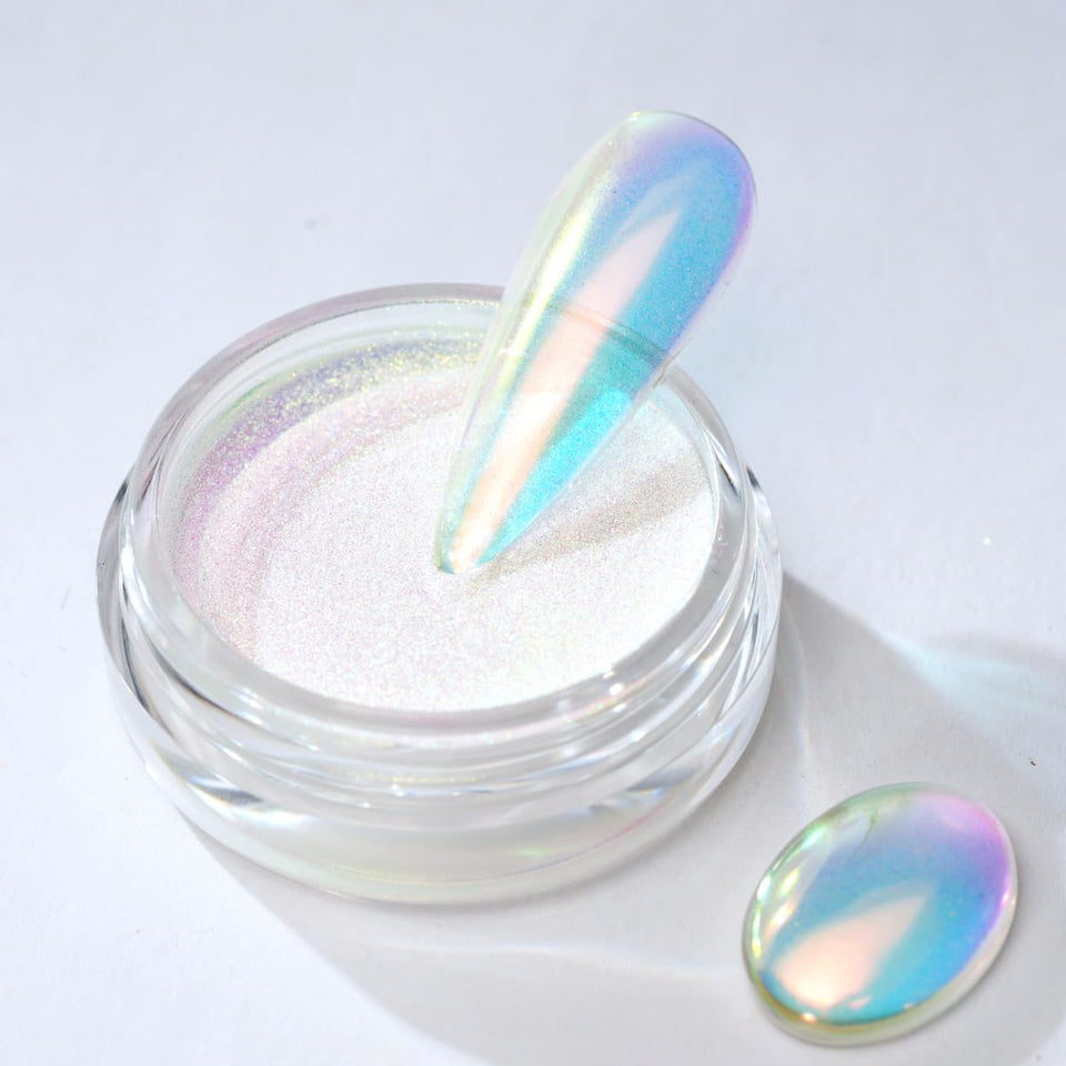 Pretty Diva jar front showing iridescent opal pigment and compact packaging benefit