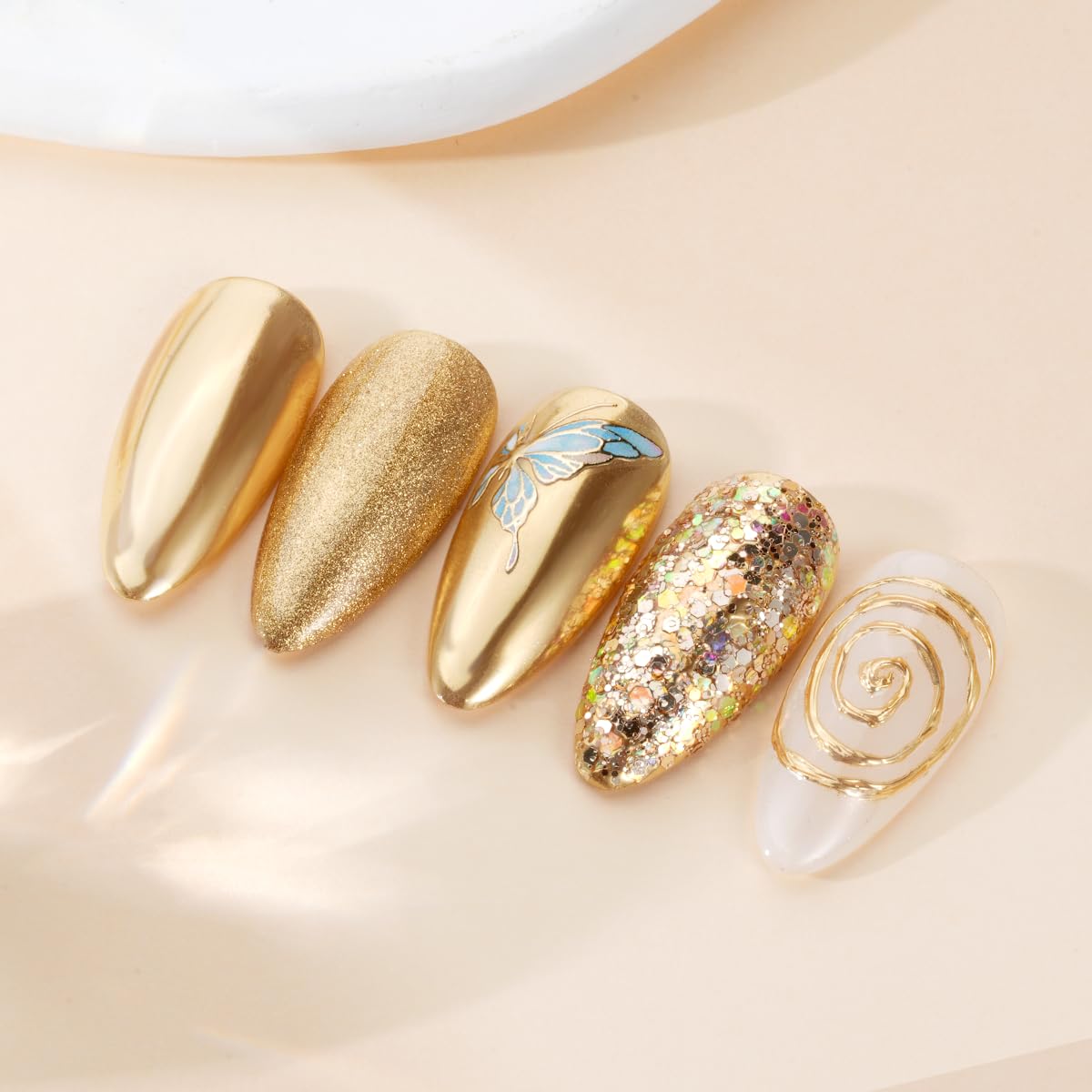 Pretty Diva close-up ultra-fine powder texture highlighting smooth reflective finish