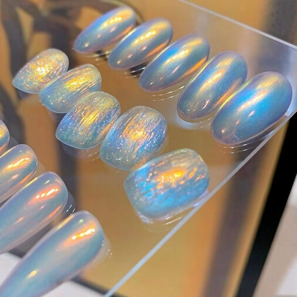 Pretty Diva lifestyle shot of finished manicure showing photogenic aurora benefit