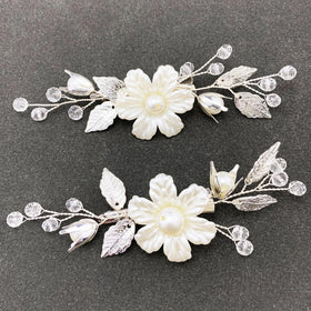PRETTYLIFE alligator clip underside showing grip for secure hold