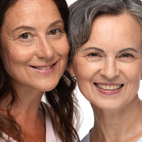 PRIME PROMETICS mature woman applying pencil for effortless everyday look