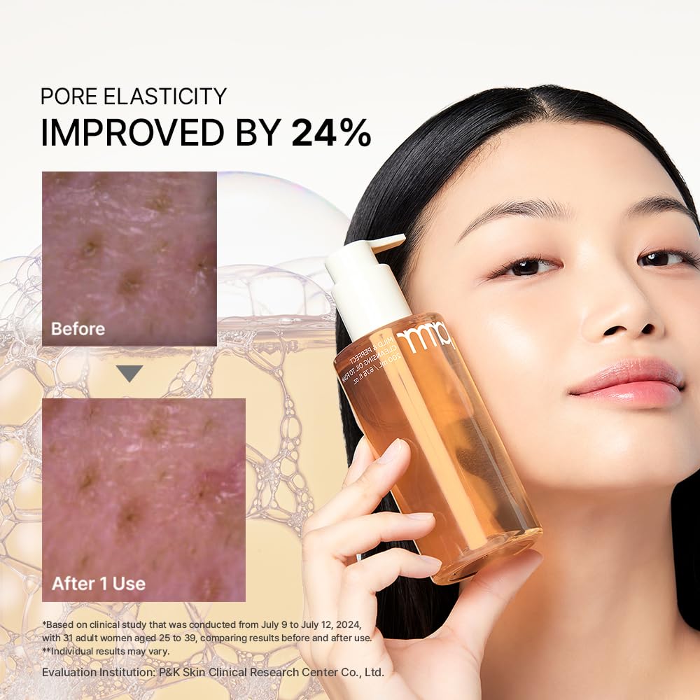 Primera rinsing off under water, removes residue for refreshed skin