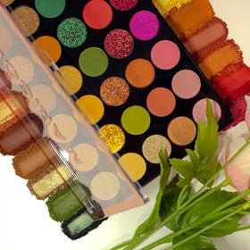 Profusion Cosmetics brush applying color showing buildable pigmentation