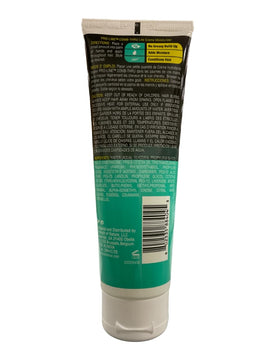 PROLINE close-up of Lite-Crème texture demonstrating lightweight hydration
