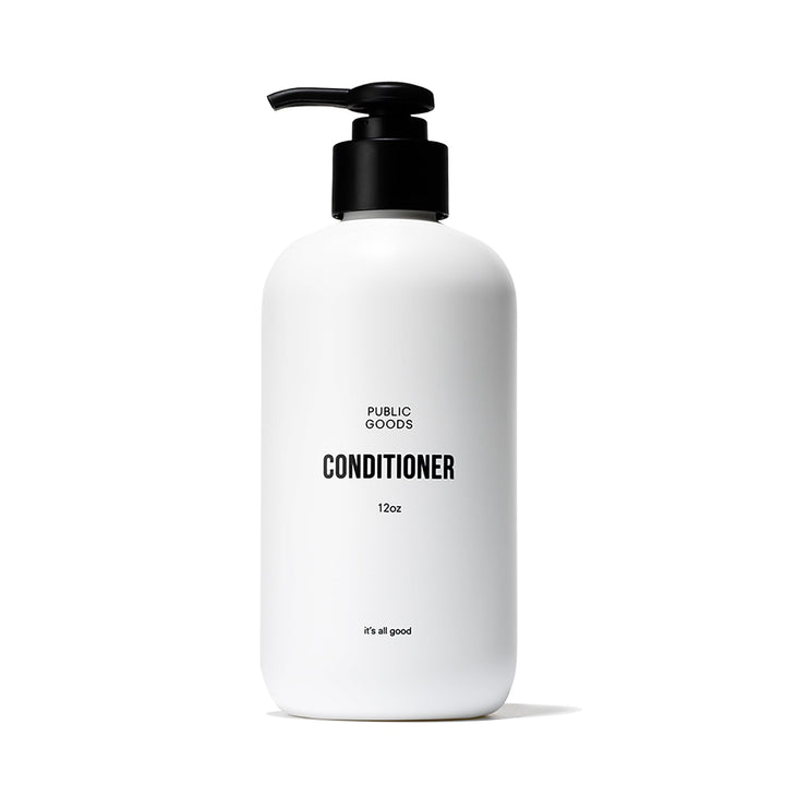 Public Goods conditioner front label showing brand and clean design for clarity