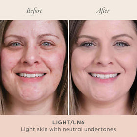 PÜR MINERALS compact with brush demonstrating quick application and even finish
