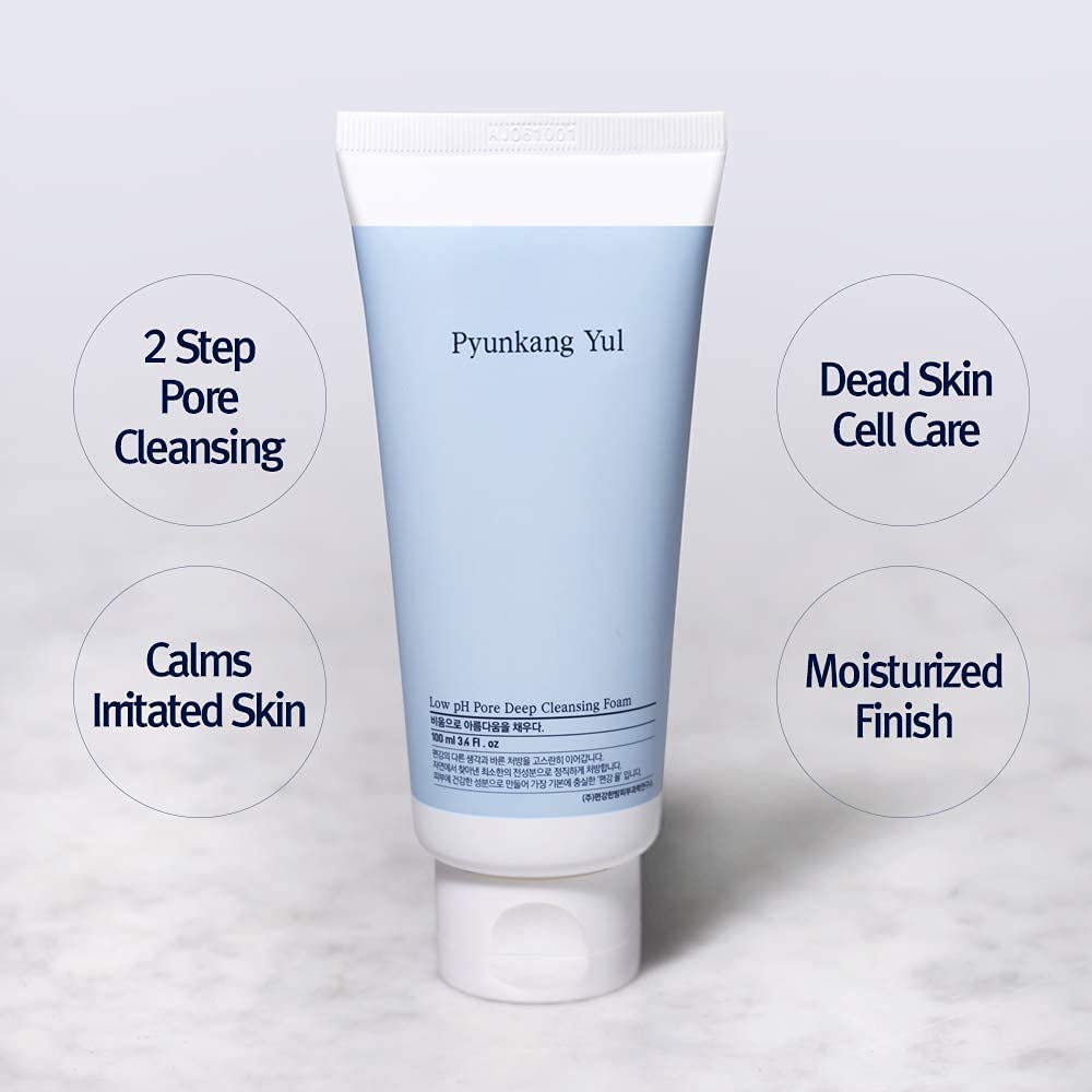 Pyunkang Yul foam texture close-up revealing microbubbles for deep cleaning