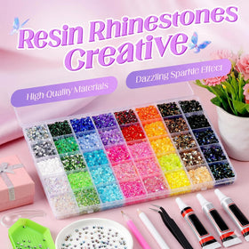QIZUHIUN close-up of 3mm faceted rhinestones displaying bright sparkle and color accuracy