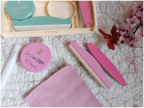 QLS P-Shine deerskin applicators pair for gentle, even buffing