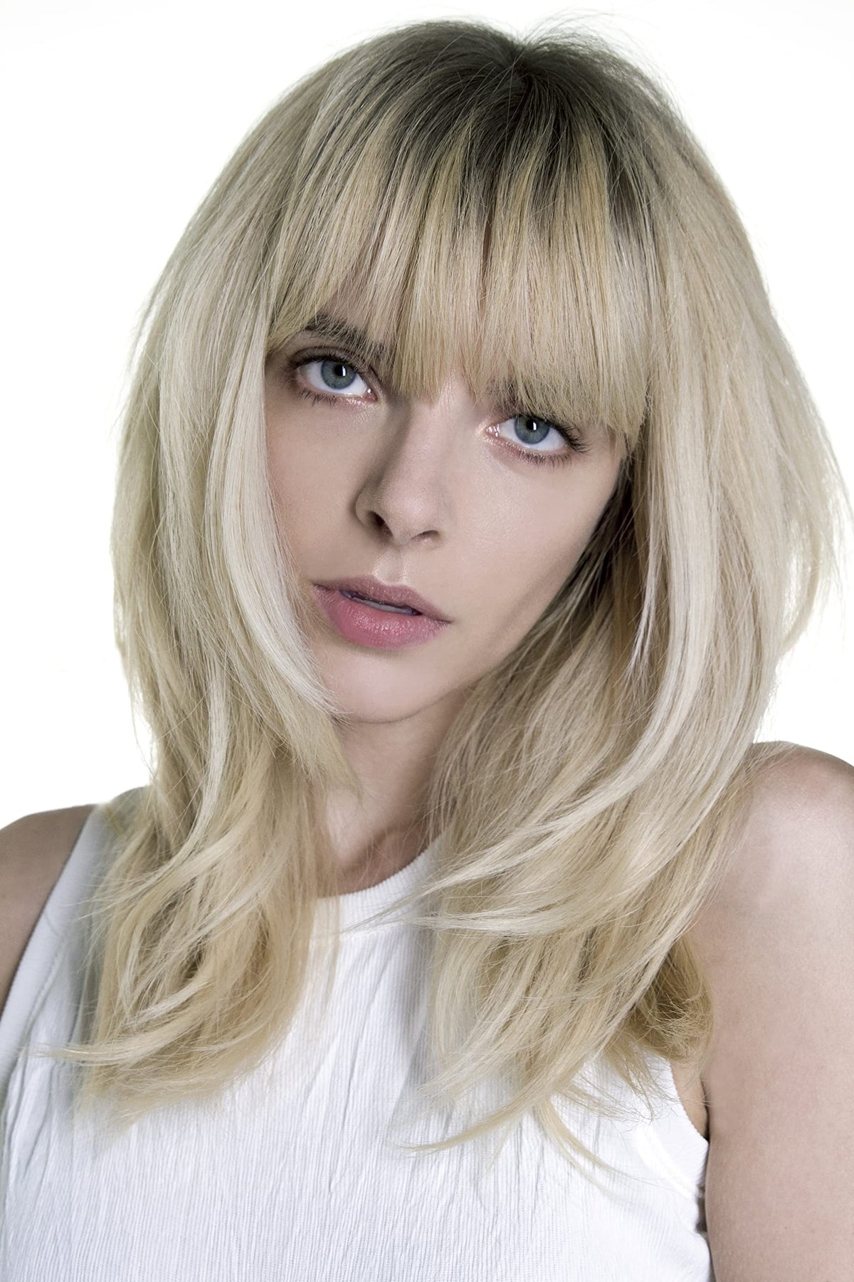 R+Co ANALOG foam texture close-up showing lightweight conditioning benefit