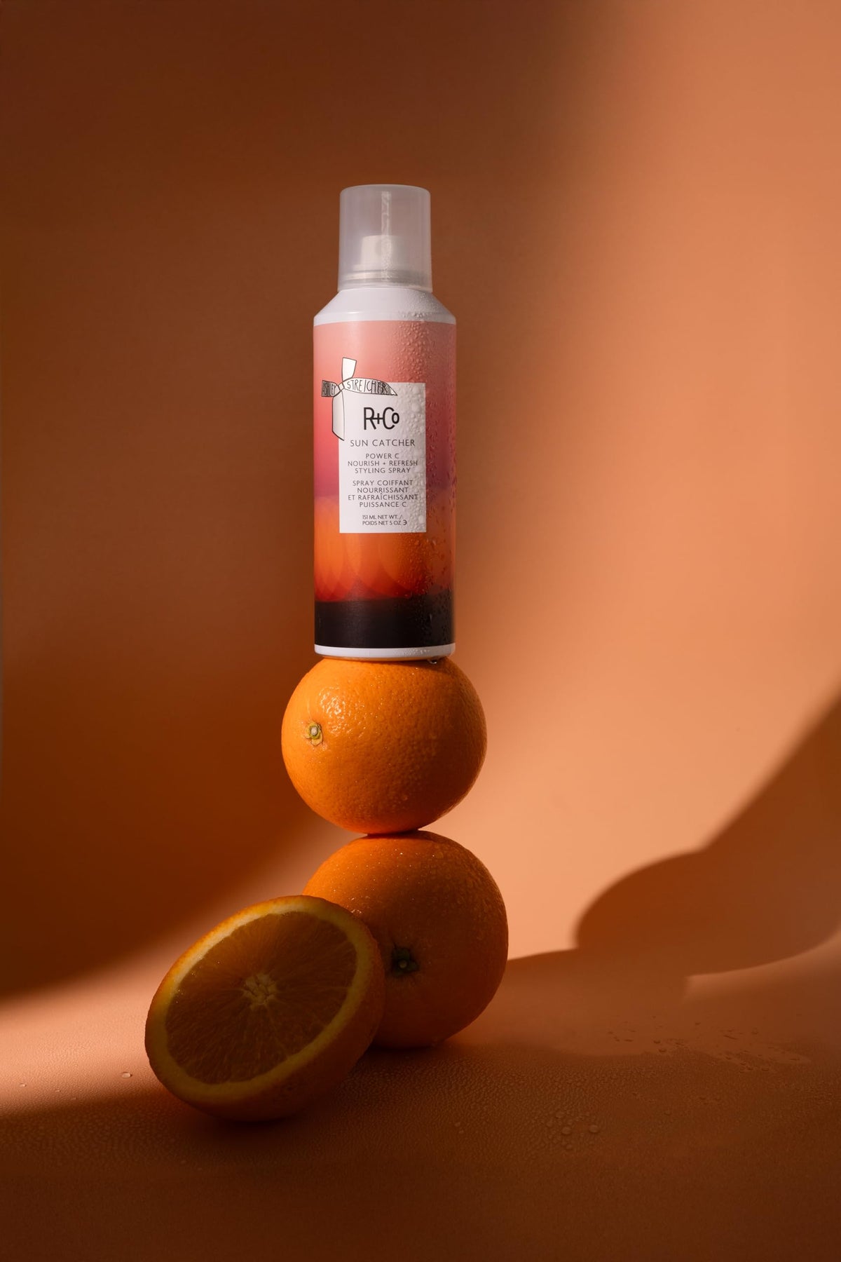 r+co SUN CATCHER fine mist close-up illustrating lightweight hydration