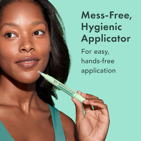 Rael silicone applicator close-up for hygienic, precise application benefit