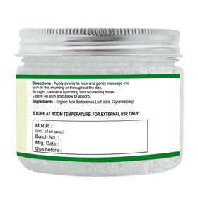 Raslok aloe vera applied to cheek illustrating soothing hydration benefit