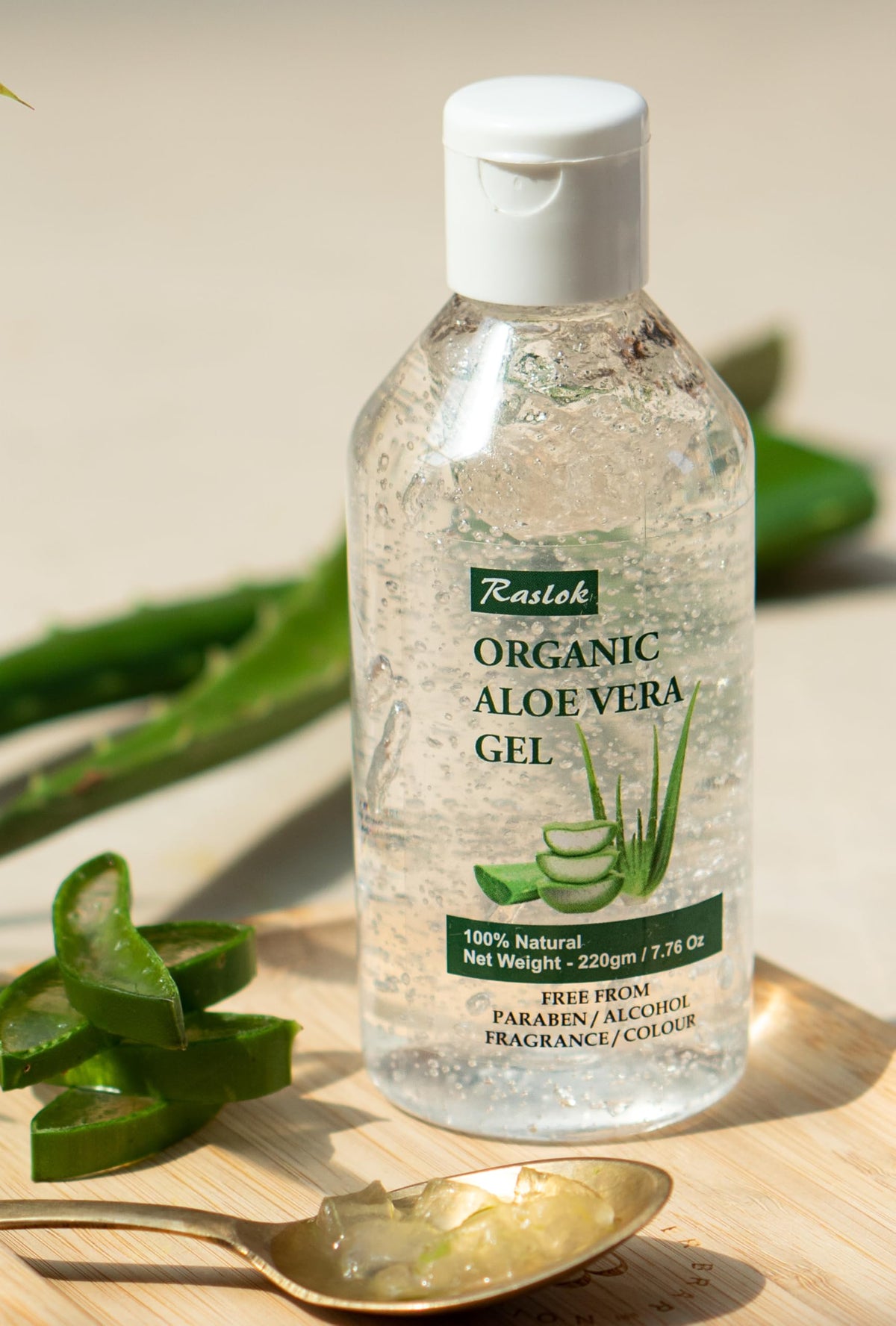 Raslok aloe vera gel application on face for quick hydration benefit