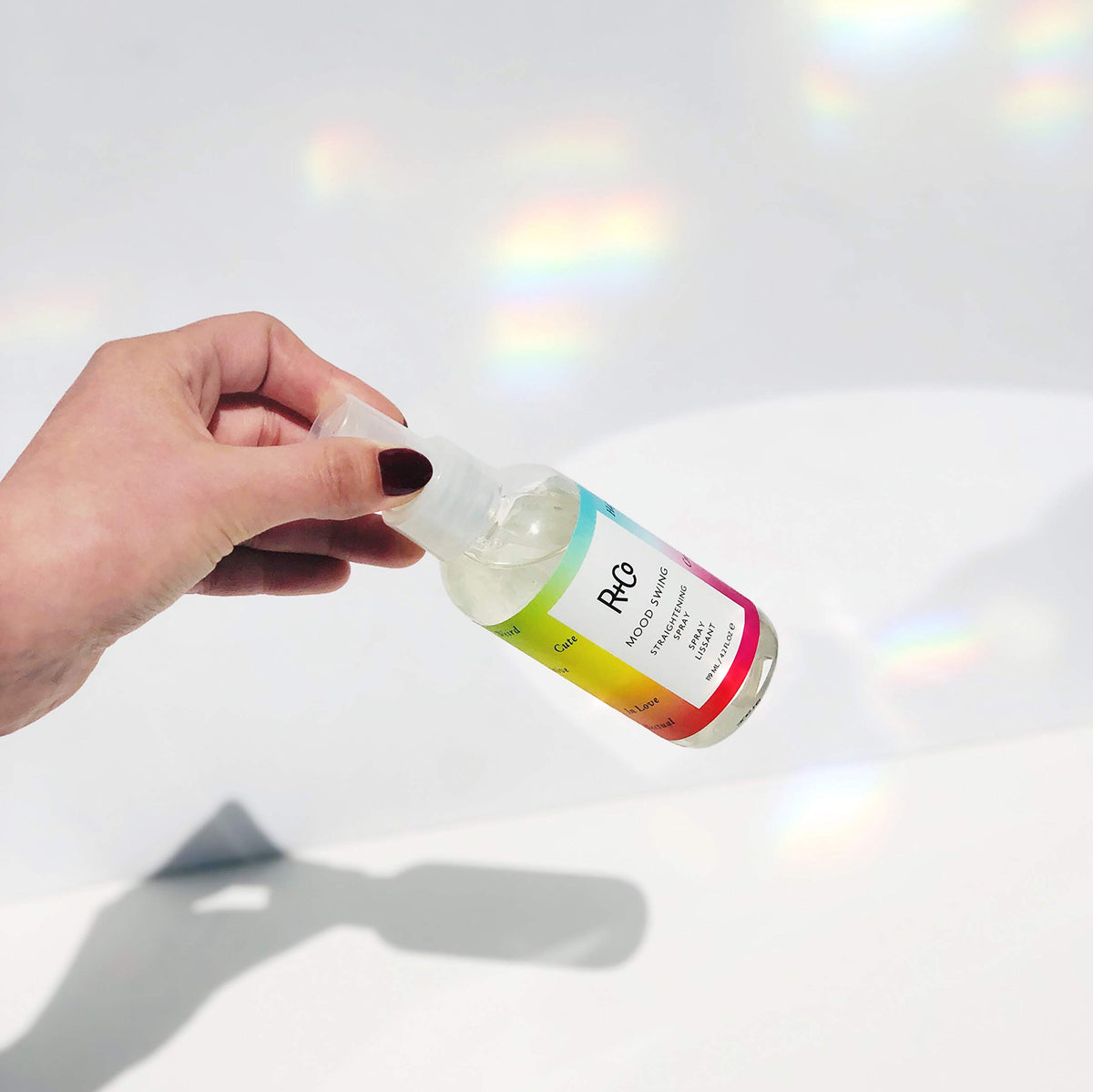 R+Co Mood Swing nozzle and mist demonstration showing even coverage for faster styling