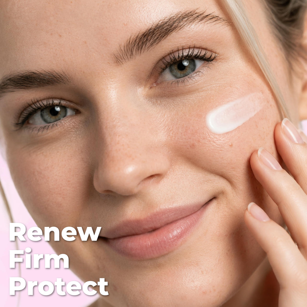 Retinol LIVAURA pump and cap detail highlighting controlled dispensing and hygienic use