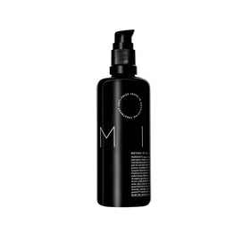 Reverie front packaging showing bottle and product name for clean hair benefit