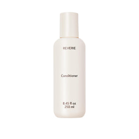 REVERIE front packaging showing bottle and label, highlights clean ingredients
