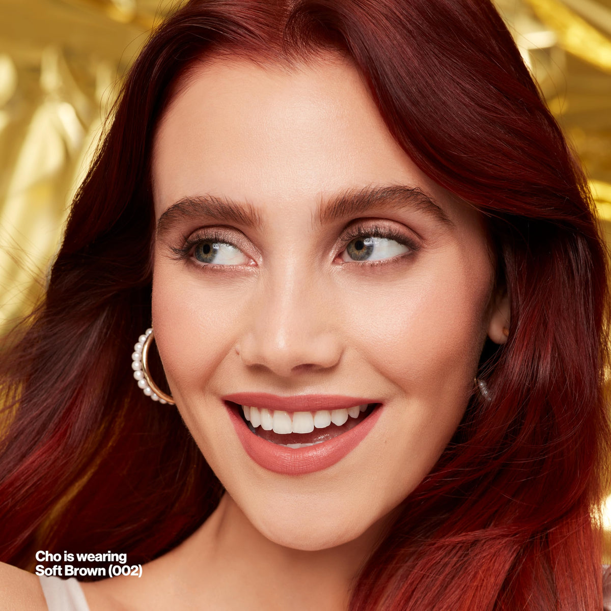 Revlon clear gel wand detail demonstrating lift and flexible hold