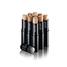 Revlon PhotoReady label close-up shows SPF 20 and shade Ivory for daily protection