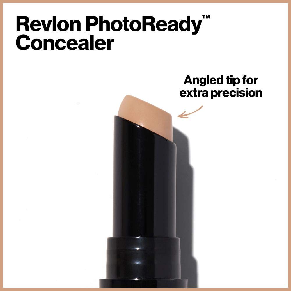 Revlon PhotoReady angled tip close-up for precise application and targeted coverage