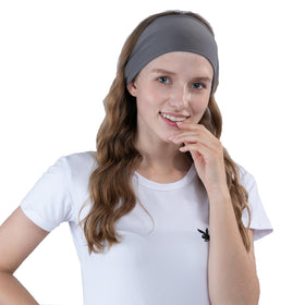 RITOPER headband worn during yoga demonstrating secure, non-slip fit and sweat control benefit