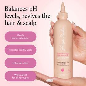 Rizos Curls label close-up listing apple cider vinegar and niacinamide