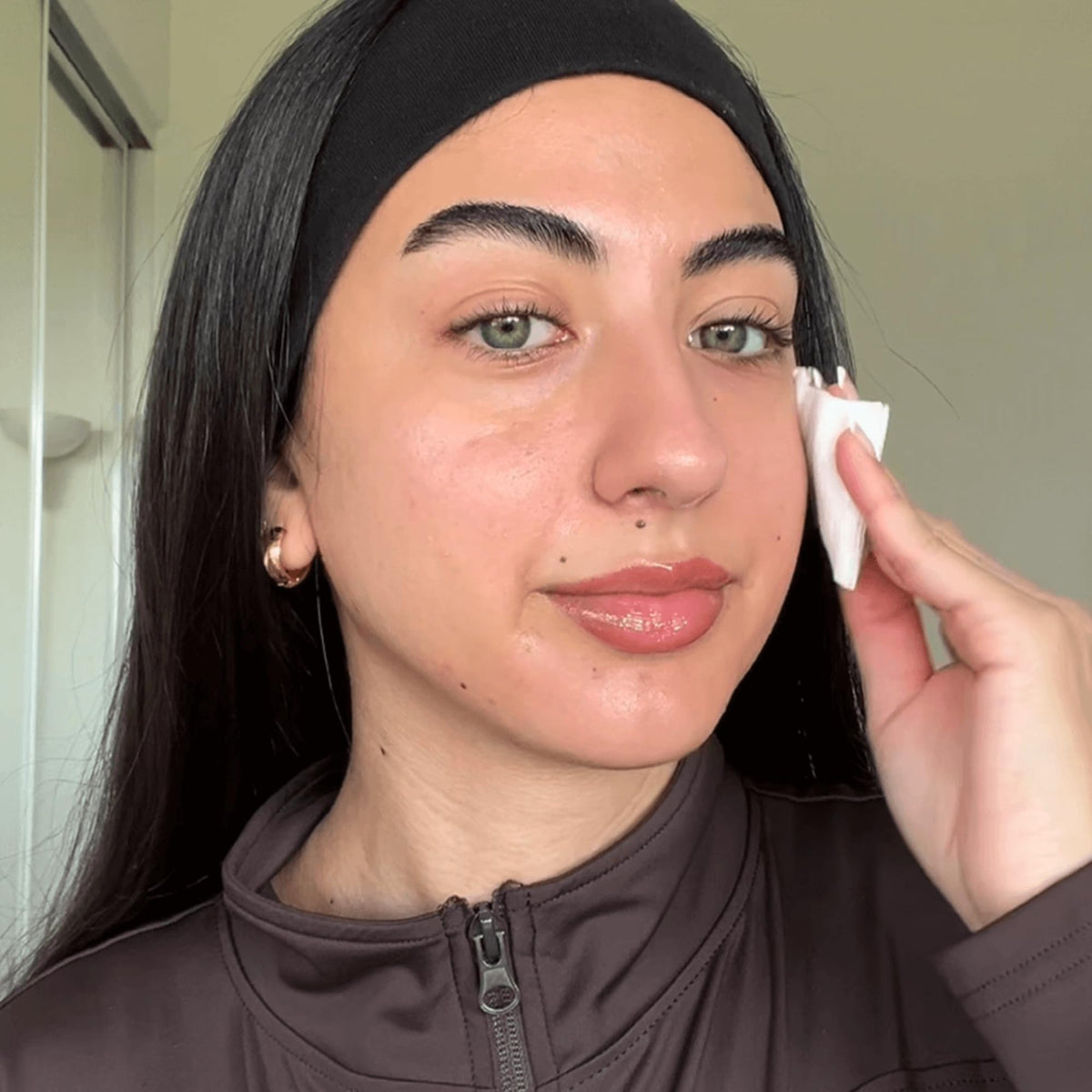 RODAN + FIELDS applied on hand demonstrating quick absorption and hydration