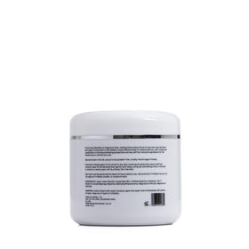 Rose & Caramel close-up texture on hand, gentle formula for sensitive skin benefit