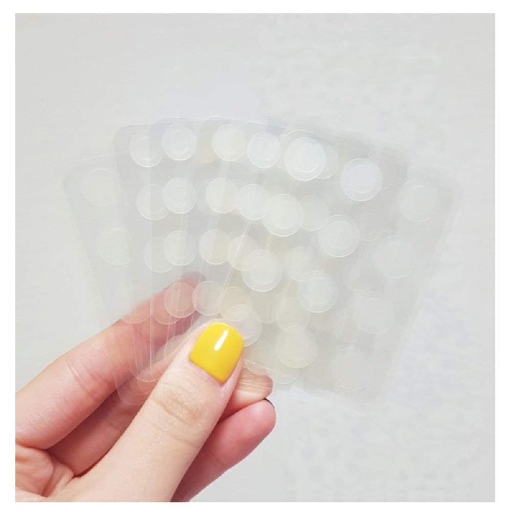 ROUND A’ROUND transparent patch under light makeup, keeps coverage discreet