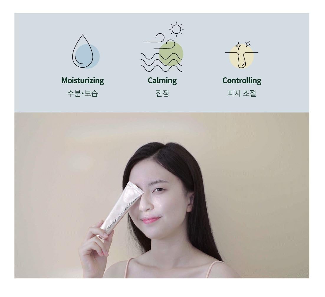 S.NATURE cream on fingertip highlighting silky texture and quick absorption benefit