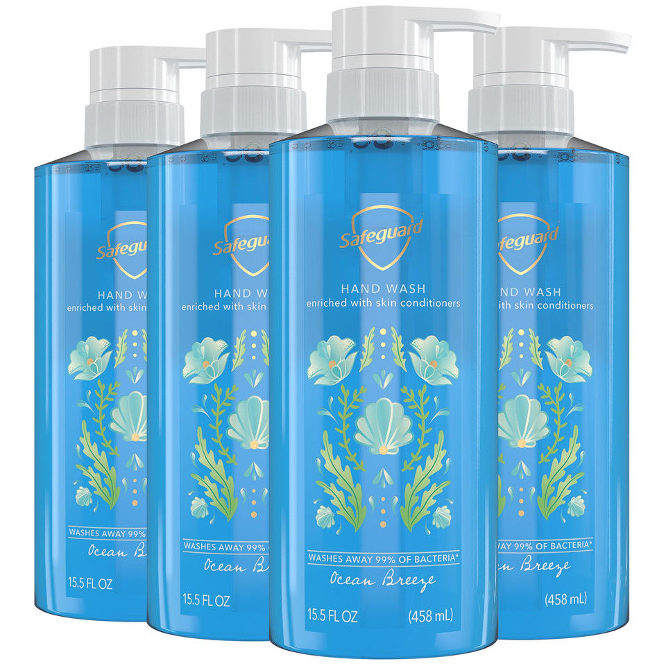 Safeguard front label showing Ocean Breeze scent and benefits