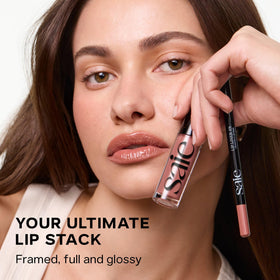 Saie glossybounce ingredient visual with jojoba oil and shea butter nourishing