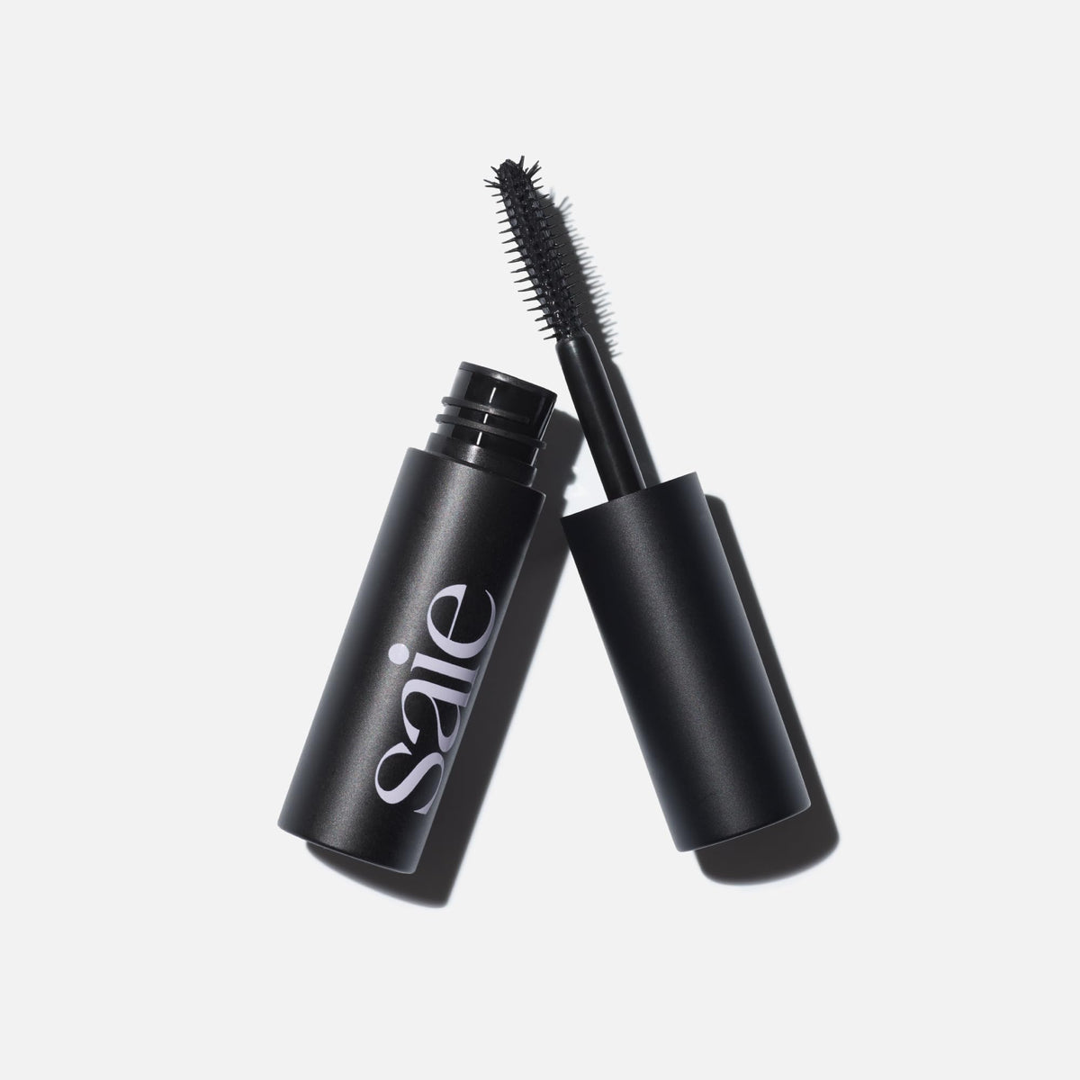 Saie mini mascara tip working outer corner lashes for precision and separation