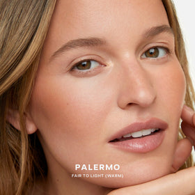Saie Palermo compact opened beside product box showing clean packaging and pan