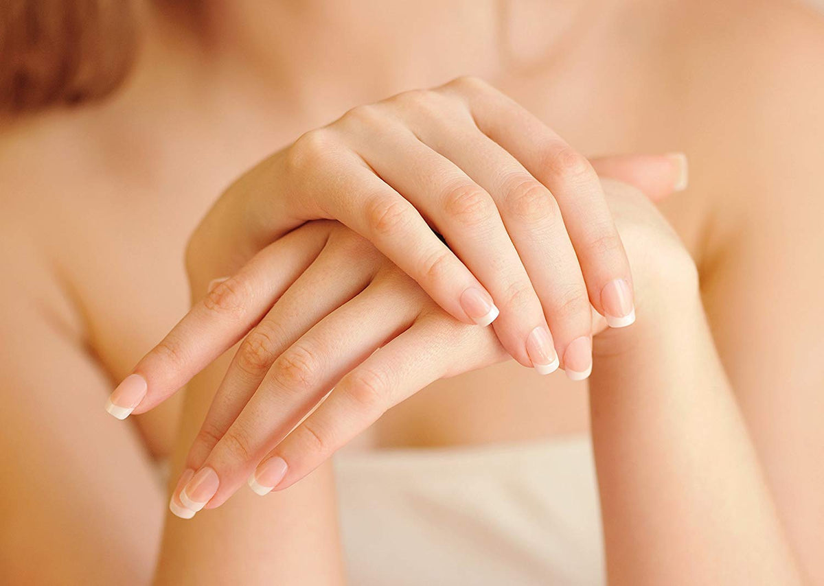 Before and after hands showing Salcoll smoothing and softening benefit