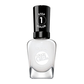 Sally Hansen bottle front showing Cuddle Puddle light gray shade and glossy finish