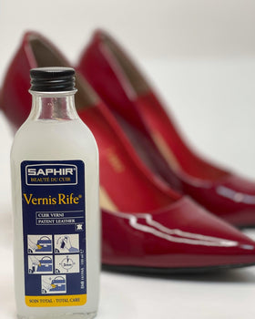 SAPHIR Vernis Rife cap and nozzle detail for controlled application and neat use