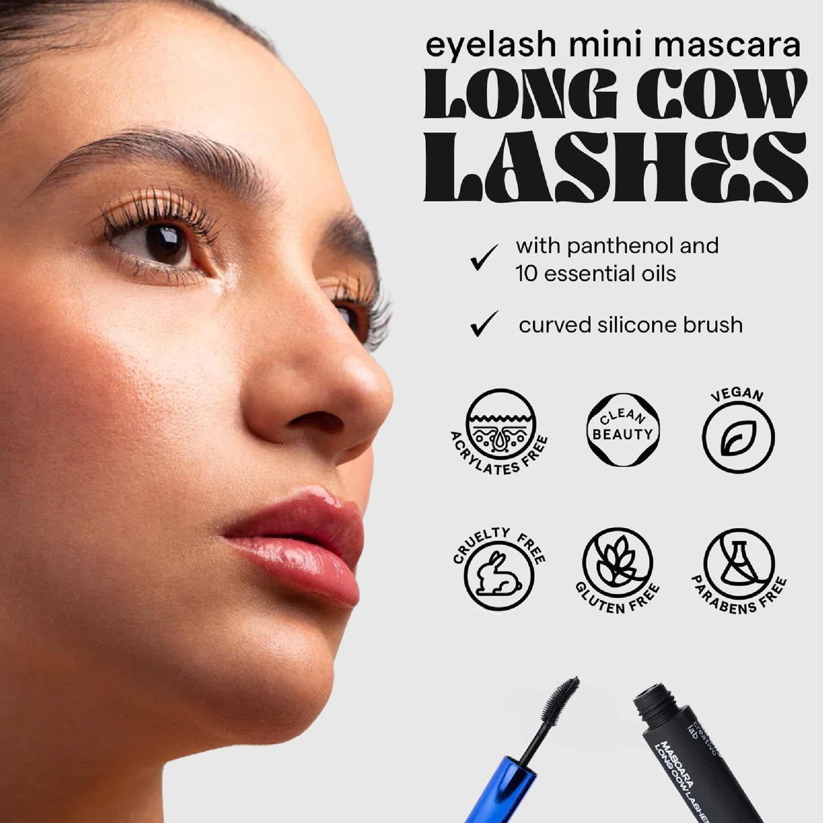 SARELLY applying mascara on model showing lift and definition benefit