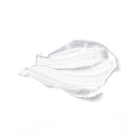 Scinex IL MAKIAGE primer in use hand application showing how it blurs pores and preps skin