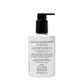 SEEN close-up of creamy mask texture highlighting smooth application