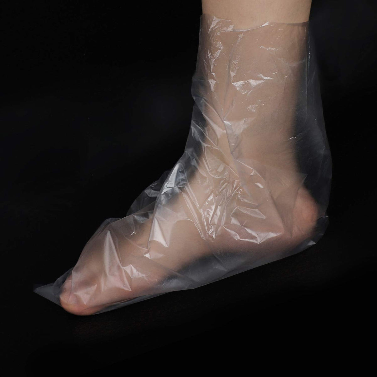 segbeauty liner on hand in use for paraffin treatment and quick cleanup