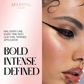SELESTIA BEAUTY applicator drawing a sharp wing for clean definition