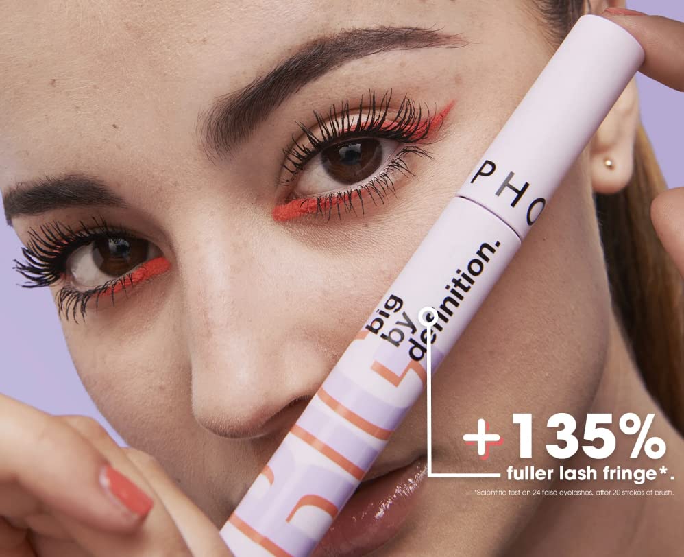 SEPHORA before and after lashes showing fuller-definition benefit
