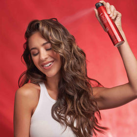 SexyHair spray texture mist showing microfiber lift and lightweight feel