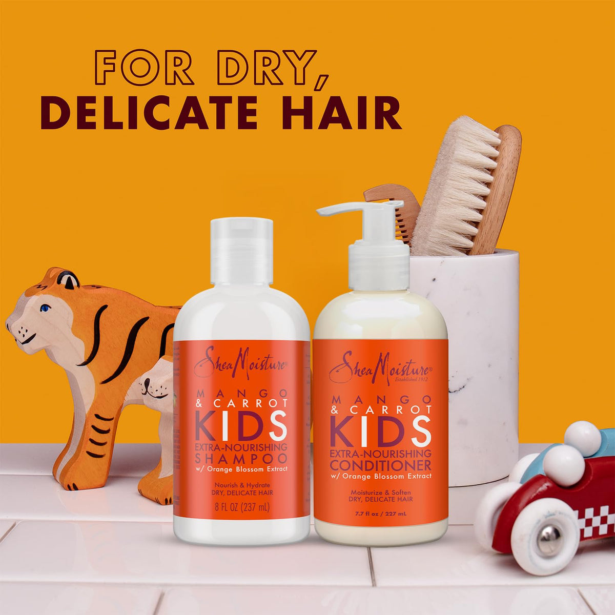 Shea Moisture conditioner texture pouring, shows slip for easier detangling
